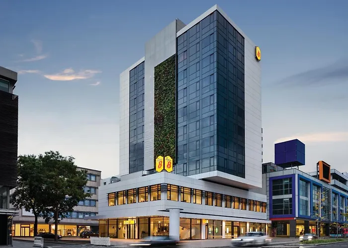 Super 8 By Wyndham Koblenz